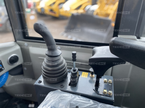 фронтальный погрузчик xgma xg918h