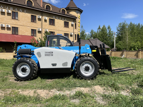 телескопический погрузчик foreman tl3507