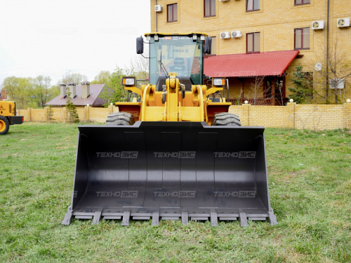 фронтальный погрузчик xgma xg955n