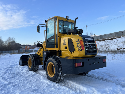 телескопический погрузчик builder tl20